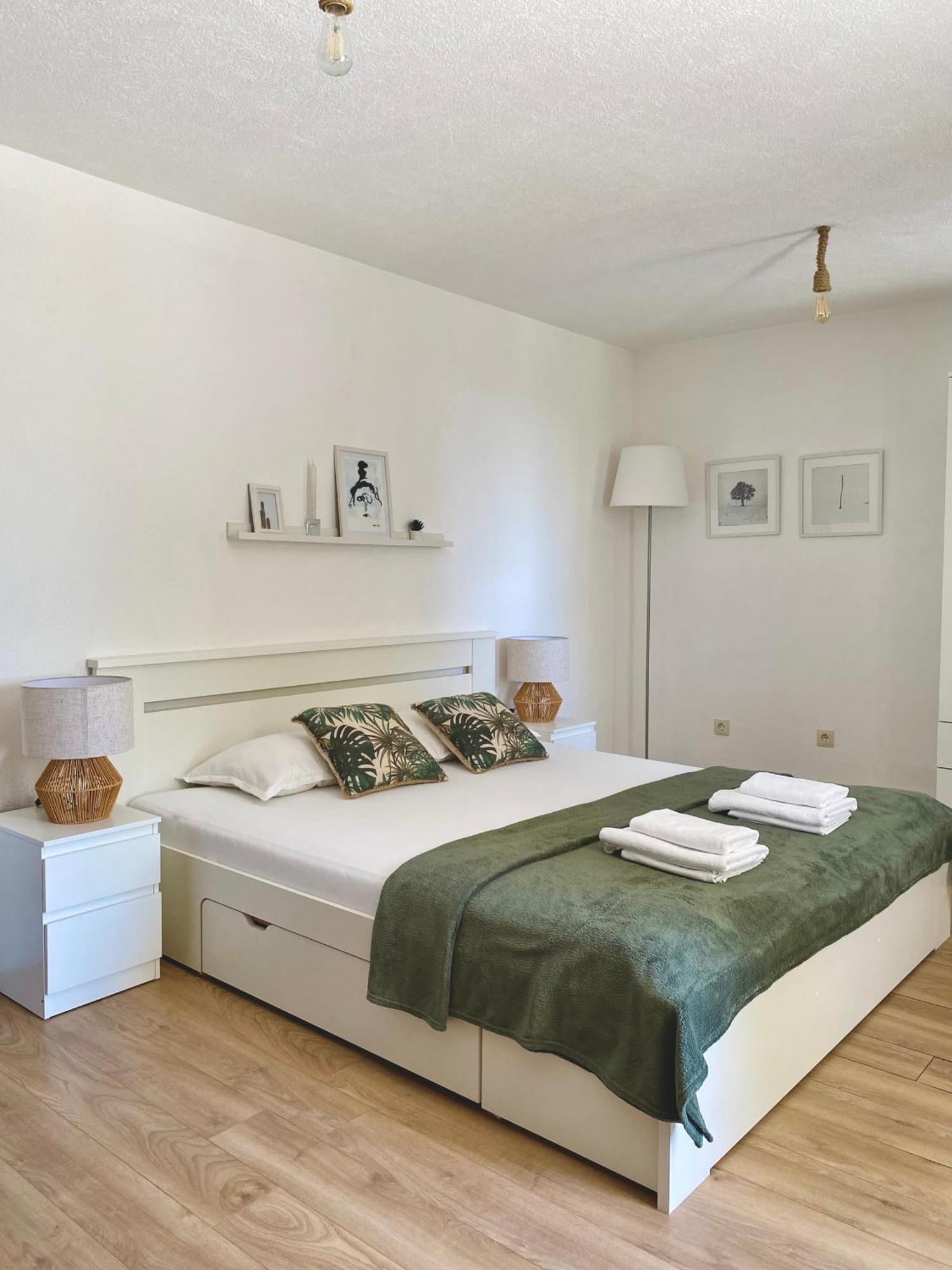 Apartments & Rooms Joy Of Life In Макарска Екстериор снимка